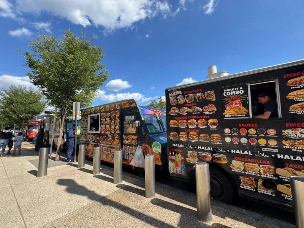 solo trip - halal food truck