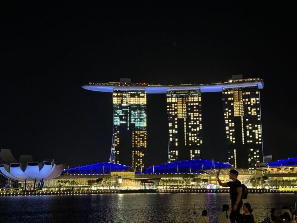 tourist attractions - MBS